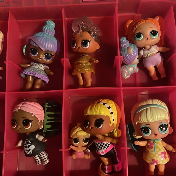 Lol collection - Picture 3 of 4